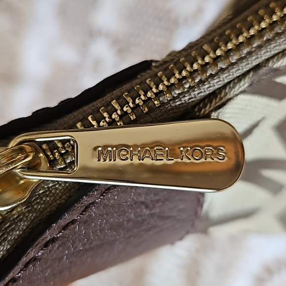 Michael Kors Millbrook Signature MK Brown Tan Jacquard Leather Shoulder Hobo Bag - Picture 8 of 12